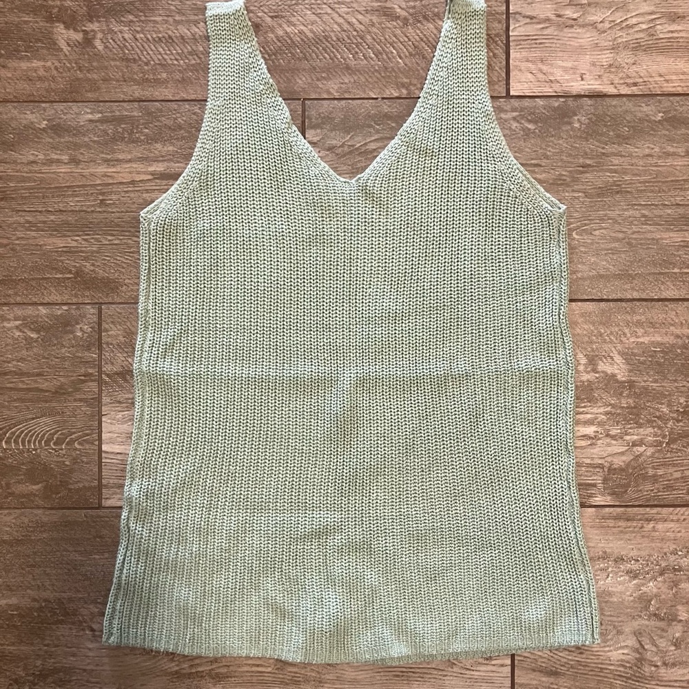 Elegant Knit Sleeveless Top - Green